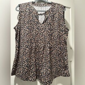Chic Floral Print Sleeveless Blouse